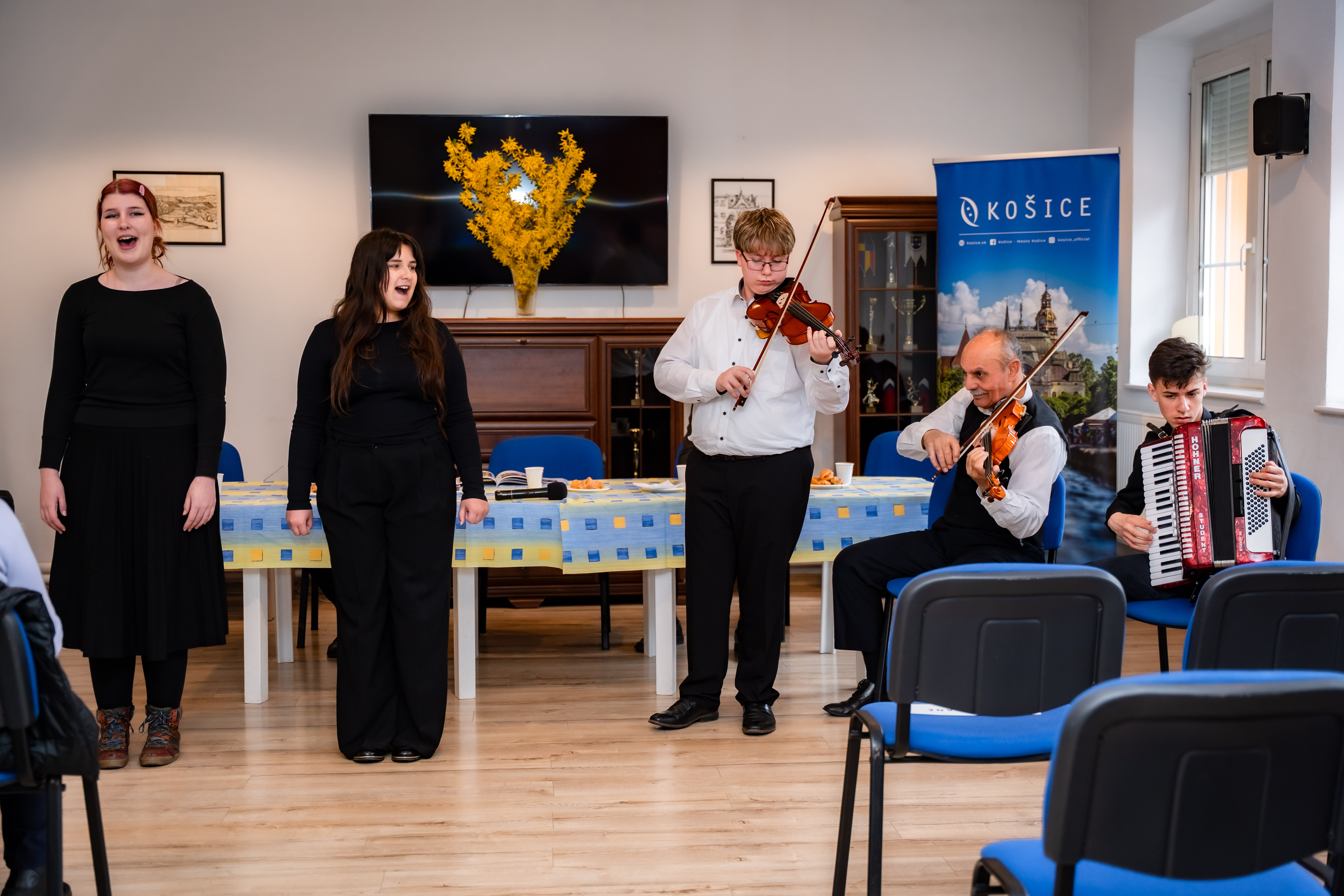 Navsteva denneho centra seniorov-1